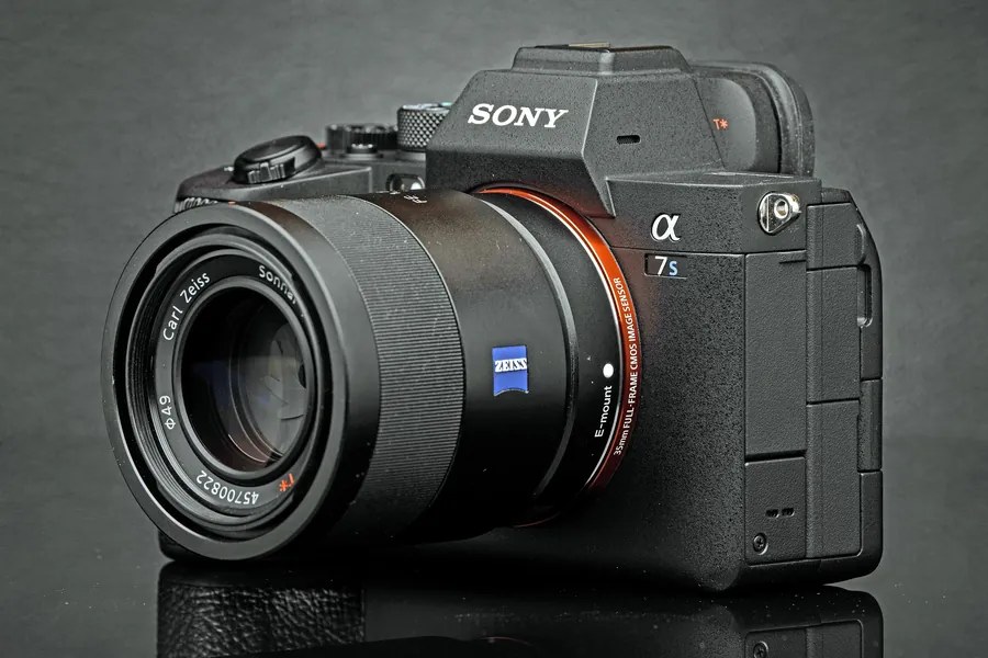 Sony A7S III kamerasi